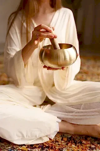 Singing Bowl M