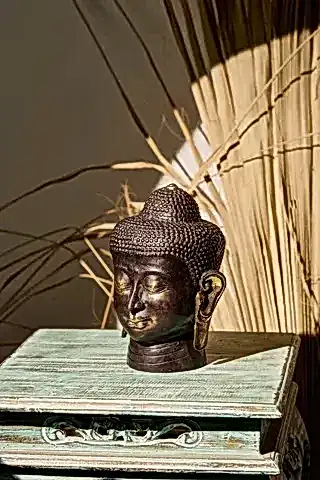 Black Head Buddha M
